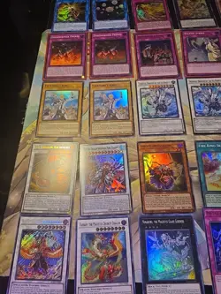 YUGIOH TCG | 40 Card Mixed Modern Yugioh HOLO Lot LP-NM - Image 2
