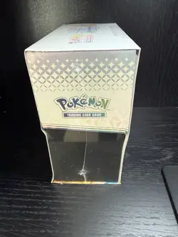 Pokemon TCG Scarlet Violet Prismatic Evolutions Elite Trainer Box ETB New Sealed - Image 4