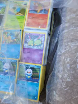 16 LB Pokemon Bulk Card Lot B&W Sets, C/U Cards, Played Condition - Image 2