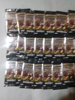 Warhammer: Age of Sigmar - CHAMPIONS The Trading Card Game Booster (24 Packs) - Image 4