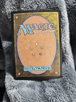 Final Fantasy X MTG Lightning, Army of One Borderless Japanese Surge Foil (0545) - Image 2