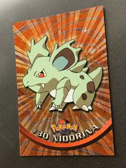 1999 Topps Pokemon Series 1 TV Animation NIDORINA #30 Black Label HOLO - Image 2