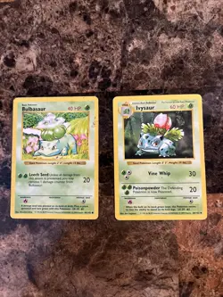 Ivysaur + Bulbasaur Shadowless Pokemon Card Lot Vintage - Image 1