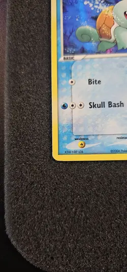 Pokemon TCG EX Crystal Guardians Squirtle Card 64/100 2006 (Creased) - Image 5