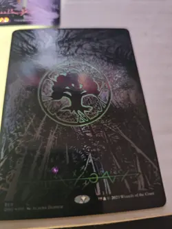 Phyrexia All Will Be One MTG Oil Slick Raised Foil Set of 5, One of each land - Image 3