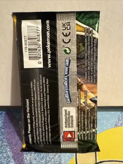 Pokemon TCG Sword & Shield Evolving Skies Booster Pack - Image 2