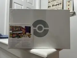 Pokemon TCG Charizard Ultra Premium Collection Sword And Shield Box Sealed 2022 - Image 2