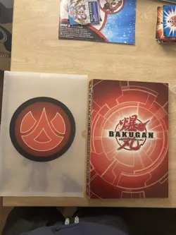 Bakugan Battle Brawlers Binder Card Case DRAGONOID, 83 cards, poster, 3 rulebook - Image 2