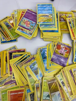 HUGE 800+ Pokemon Card Lot Sun and Moon XY Bulk Holos Ultra Rares Promos TCG - Image 4