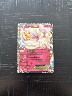 Sylveon EX - RC21/RC32 - Pokemon Generations Radiant Collection - DMG / HP - Image 1
