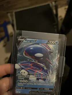 Pokemon TCG - Crown Zenith - Kyogre V - Holo Ultra Rare - 37/159 NM/M 2023 - Image 2