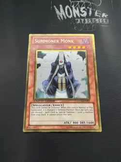 YUGIOH SUMMONER MONK GOLD RARE GLD4-EN022 LIMITED EDITION - Image 1