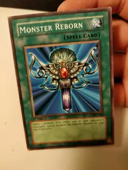 MONSTER REBORN - 1ST ED ULTRA NM LCYW-EN058 YGLD-ENC24 - YUGIOH SDP-035 COMMON - Image 4