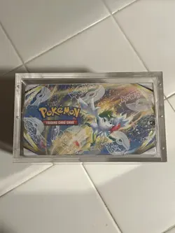 Pokemon TCG Sword & Shield Brilliant Stars Booster Box SEALED + ACRYLIC CASE 🔥 - Image 3