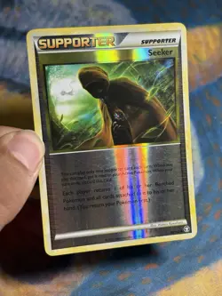 Seeker 88/102 HGSS Triumphant Reverse Holo Pokemon Card Mew Cameo Artwork - Image 3