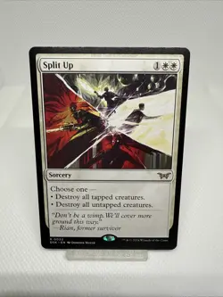 Split Up Duskmourn: House of Horror Regular - Image 1