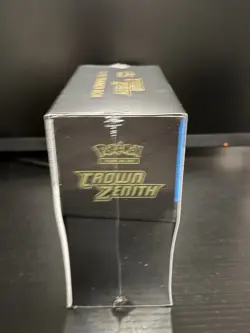 Pokemon TCG Crown Zenith Elite Trainer Box ETB NEW W/Sleeve Protector - Image 3