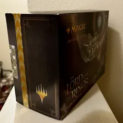 MTG Magic The Gathering The Lord of the Rings: Tales of Middle-Earth Gift Bundle 195166205311 - Image 3