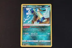 Radiant Hisuian Sneasler 123/196 Holo Pokemon Card Lost Origin 2022 NEAR MINT - Image 1
