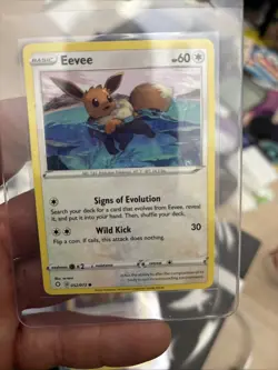 Pokemon TCG Shining Fates Eevee Card 052/072 Trading Card - Image 1