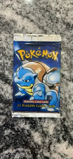 Wizards of the Coast 1999 Pokemon Shadowless Base Set Booster Pack - Image 1