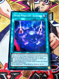 Virtual World City - Kauwloon phra-en055 1st Edition (NM+) Super Rare Yu-Gi-Oh! - Image 1