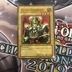 (SU) Yu-Gi-Oh Celtic Guardian LOB-007 Super Rare Holo - Unlimited LP - Image 1