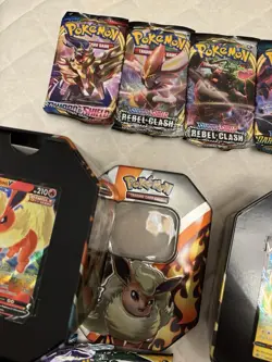 14 Booster Packs Sealed Brand New Unweighed Pokemon TCG Cards Evolving Skies - Image 5