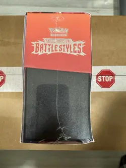 Pokemon Battle Styles Elite Trainer Box Single Strike Urshifu - Image 3