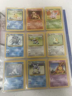NM/LP Pokemon WOTC 95% Complete Set of All Base Uncommon And common Cards - Image 4