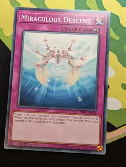 Miraculous Descent - SR05-EN033 - Common - Light Play - Yugioh - Image 1