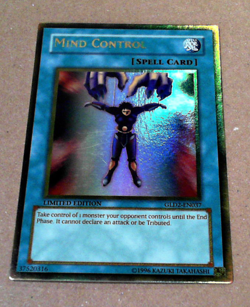 Yugioh Mind Control GLD2-EN037 Gold Rare Limited Edition NM - Holo Card - Image 1