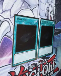 Dark Hole VLP Gold Rare Limited Edition GLD5-EN037 x2! Yugioh! - Image 3