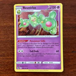 Reuniclus 078/195 Holo Rare Silver Tempest Pokemon Card - Image 1