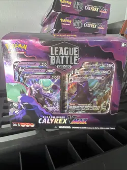 POKEMON TRADING CARD GAME SHADOW RIDER CALYREX VMAX LEAGUE BATTLE DECK BOX 820650850424 - Image 4