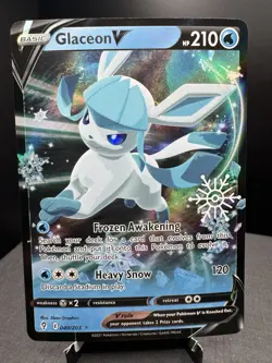 Pokemon TCG SWSH Holiday Calendar Glaceon V 040/203 Snowflake Stamped NM - Image 1