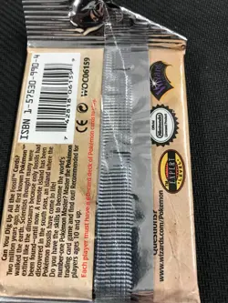 Pokemon Unopened Fossil Booster Pack 11 Cards Factory Sealed 1999 (1 Pack) - Image 4
