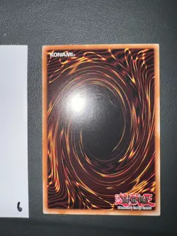 YuGiOh Blue-Eyes White Dragon YSKR-EN001 Ultimate Rare Unlimited (NM) - Image 2