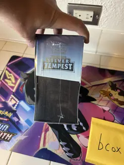 Pokemon silver tempest elite trainer box - Image 2