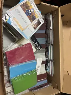 Pokemon Trading Card Set Bundle Retired Collection with Sleeves and Deck Box - Image 3