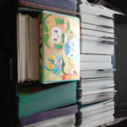 Pokemon Trading Card Game Bulk 800 Cards with Sleeves Kira Foil Set - Image 1