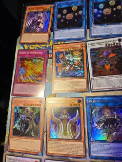 YUGIOH TCG | 32 Card Mixed Modern Yugioh HOLO Lot LP-NM - Image 3