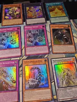 YUGIOH TCG | 32 Card Mixed Modern Yugioh HOLO Lot LP-NM - Image 5