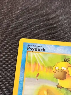 1st Edition Psyduck 53/62 Pokemon TCG WOTC Base Set Fossil LP - Image 4