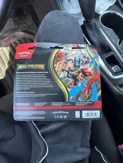 Pokemon TCG Mega Evolutions Three Booster Blister - Image 2
