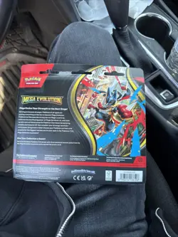 Pokemon TCG Mega Evolutions Three Booster Blister - Image 2