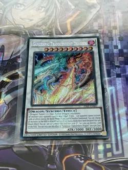 Yugioh Sangenpai Transcendent Dragion 25LP-EN007 Emblazoned Secret Rare Lim. NM - Image 2