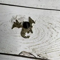 Pokemon MEGA AERODACTYL - COLLECTOR'S PIN (Release date: January 2016) - Image 2