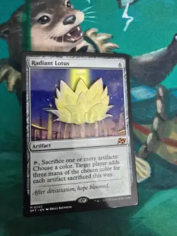 Magic the Gathering Collectable Pin Radiant Lotus - Image 1