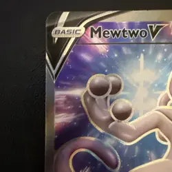 Mewtwo V - SWSH229 - SWSH: Sword & Shield Promo Cards (SWSD) - Image 2